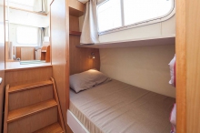 Barka turystyczna Penichette 935 W - czarter barek foto: LOCABOAT