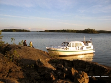 Czarter barki turystycznej w Finlandi foto: Saimaan Solmu